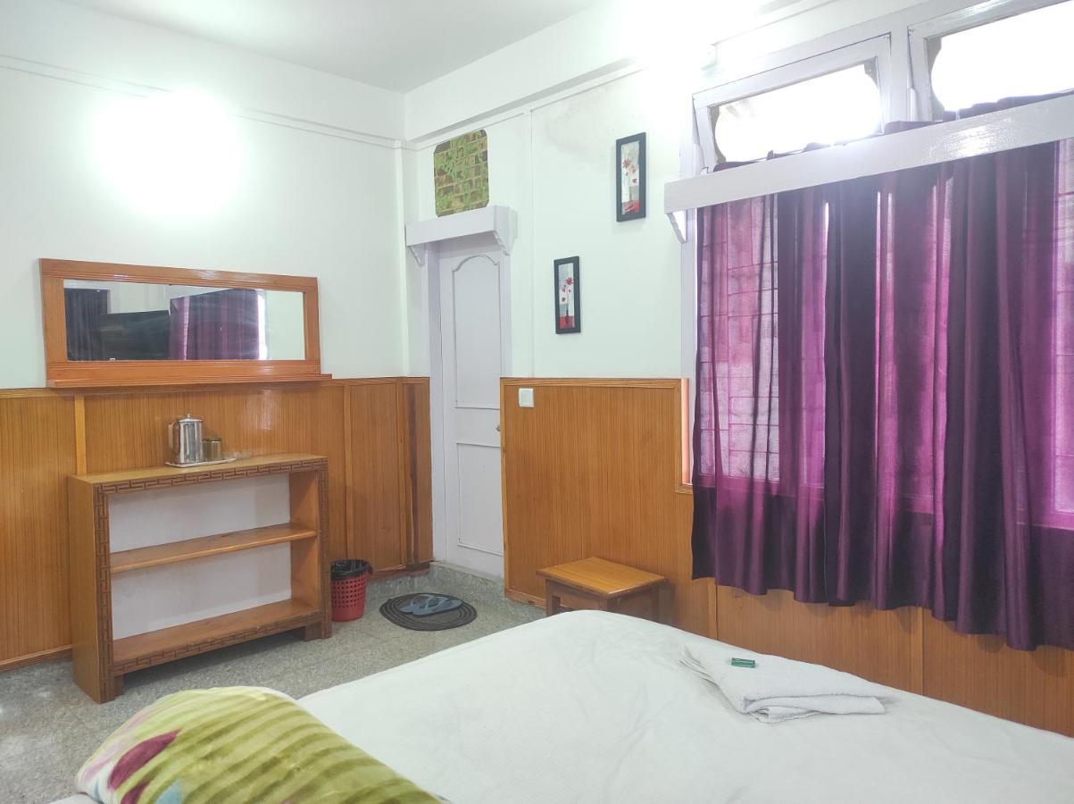 Hotel Tawang Regency Exterior photo