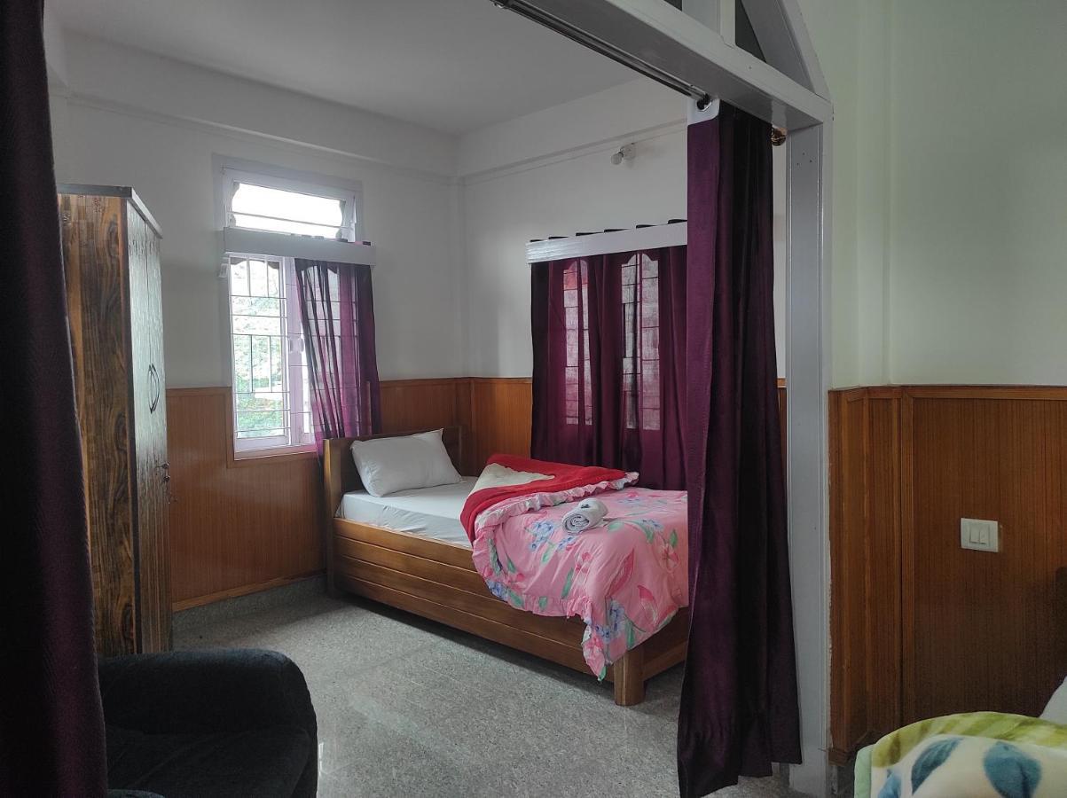 Hotel Tawang Regency Exterior photo
