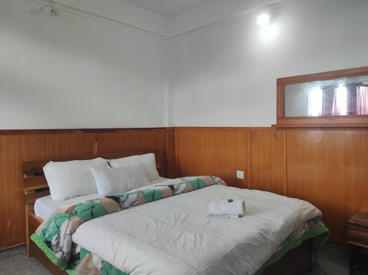 Hotel Tawang Regency Exterior photo